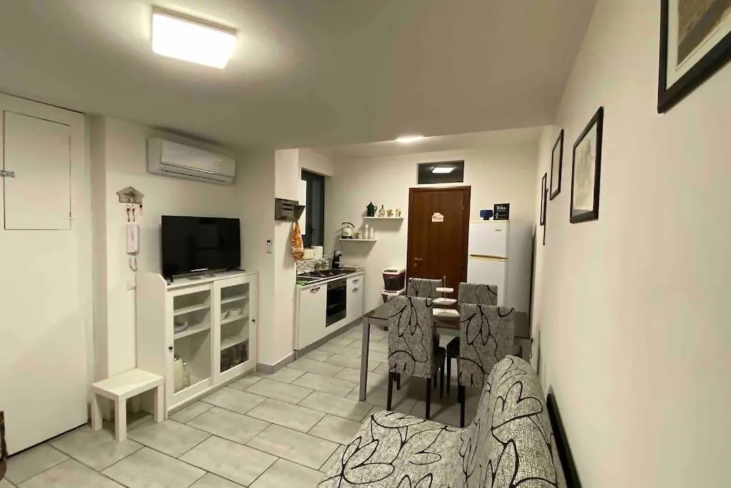 Sweet Home Apartment City Center Catania 0*,  Italy